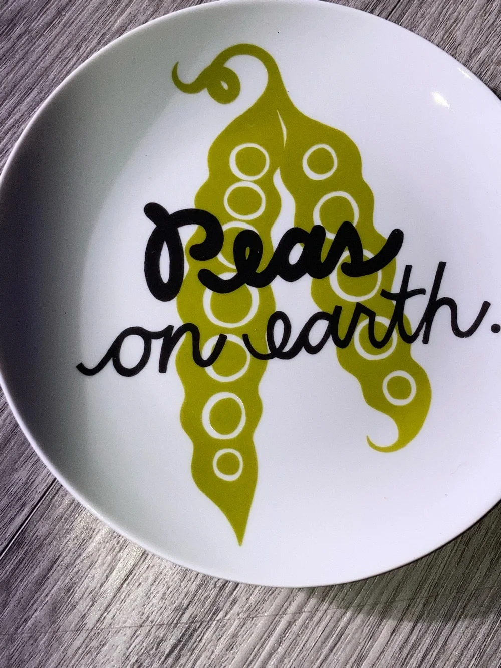 CRATE & BARREL “Peas on Earth” Round Ceramic Appetizer Plate 6.75 inches